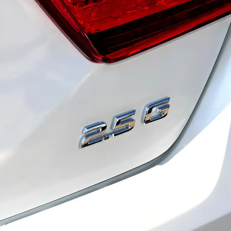Applicable to Toyota's new Camry logo seventh generation Camry 2.5G car emblem metal rear displacement sticker