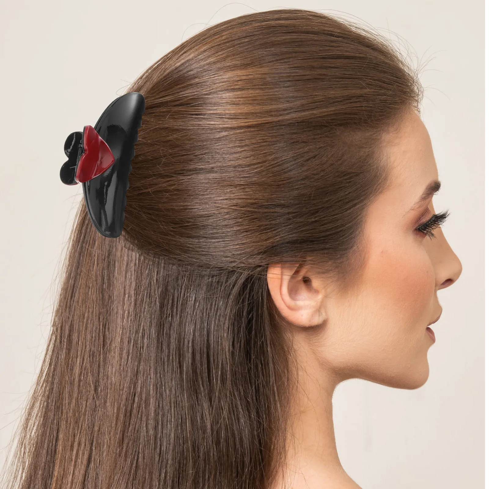 

4Pcs Heart Claw Clips Women Hair Jaw Clips Unique Design Sturdy Hair Accessories for Party Wedding Daily Heart Claw Clip