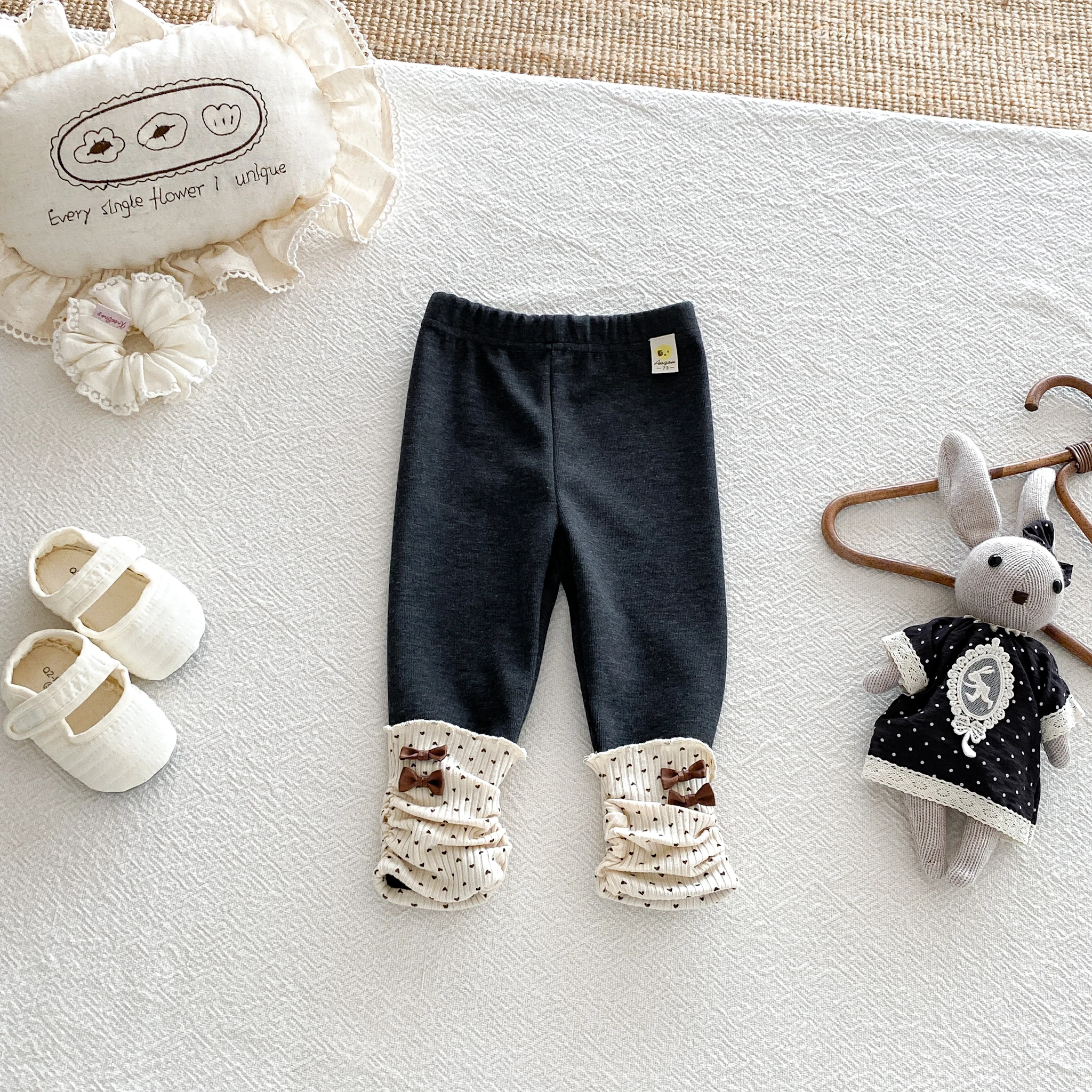New Autumn-Winter Girls' Underwear: Polka Dot Puff Pants with Elastic, Warm Long Trousers for baby Girls