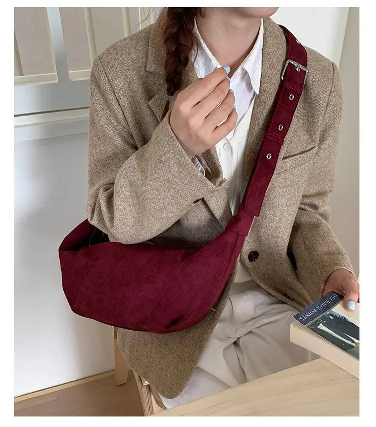 

Retro Frosted Suede Hobos Bags Large Capacity Women's New Versatile Crossbody Bag