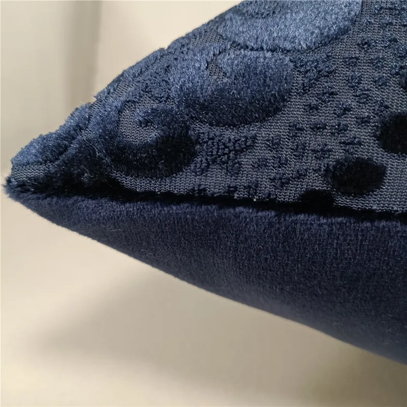 Jacquard Cushion Cover Sofa Decorative Cutting Velvet Throw Pillowcase from Factory