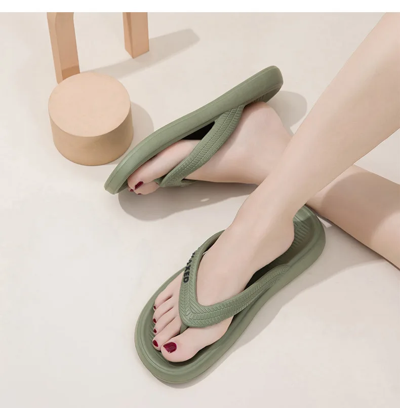 Sommer Neue Paar-Flip-Flops, Dicksohlige Weichsohlige Sandalen, Modische Strandpantoffeln für Damen und Herren – Detail 20
