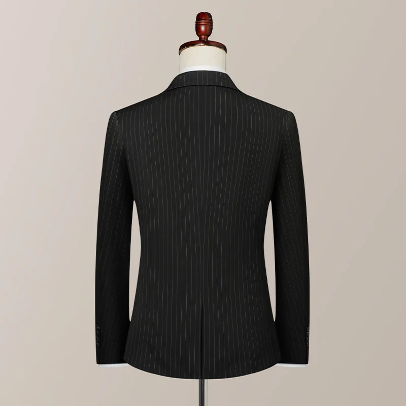 بدلة غير رسمية للأعمال عالية الجودة لعام 2025 (بدلة + سترة + بنطلون) طقم مكون من ثلاث قطع على الطراز البريطاني على الطراز البريطاني