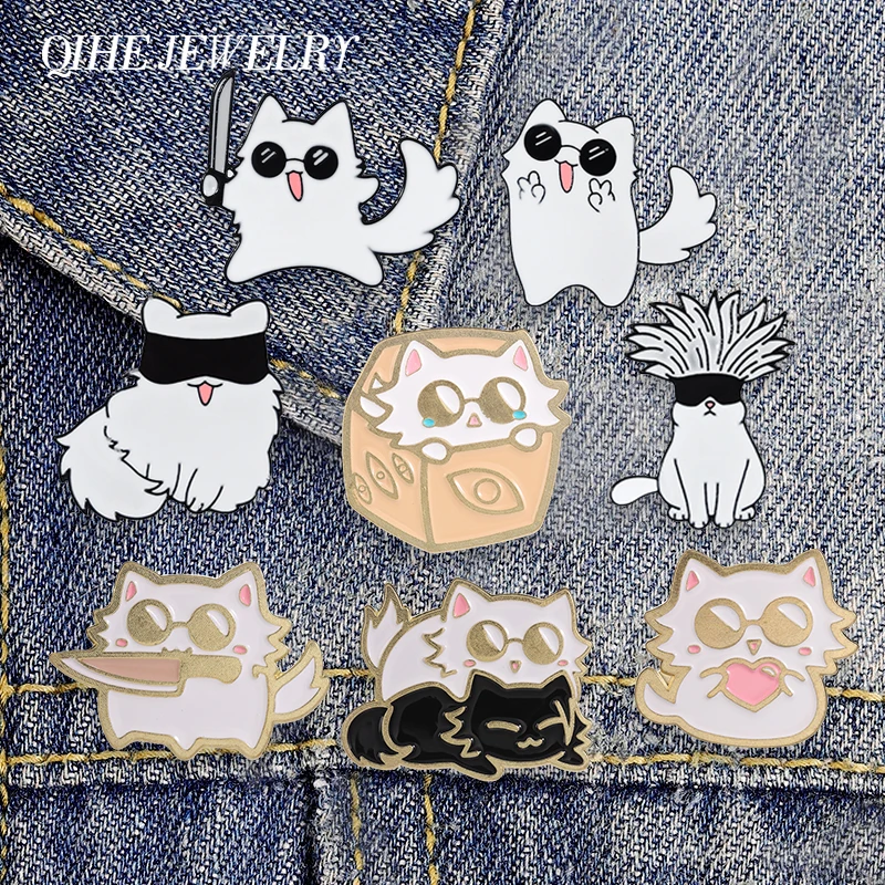 Cartoon Japan Anime Cat Brooch Enamel Pins Cool Sunglasses Cat With Knife Brooch Lapel Bags Badge Jewelry Gift for Friends Fans
