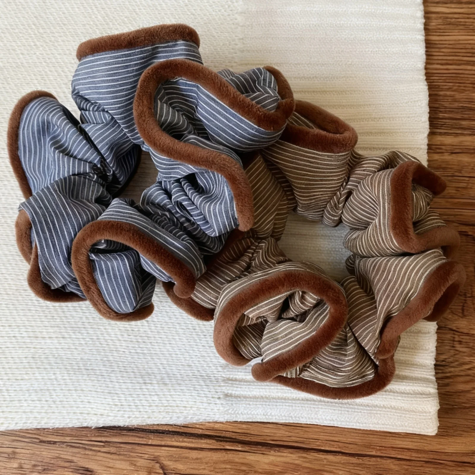 

1 шт. полосатые фланелевые резинки для волос, мягкий флис, элегантные эластичные резинки для волос для женщин, шикарные аксессуары для волос на каждый день и вечеринку