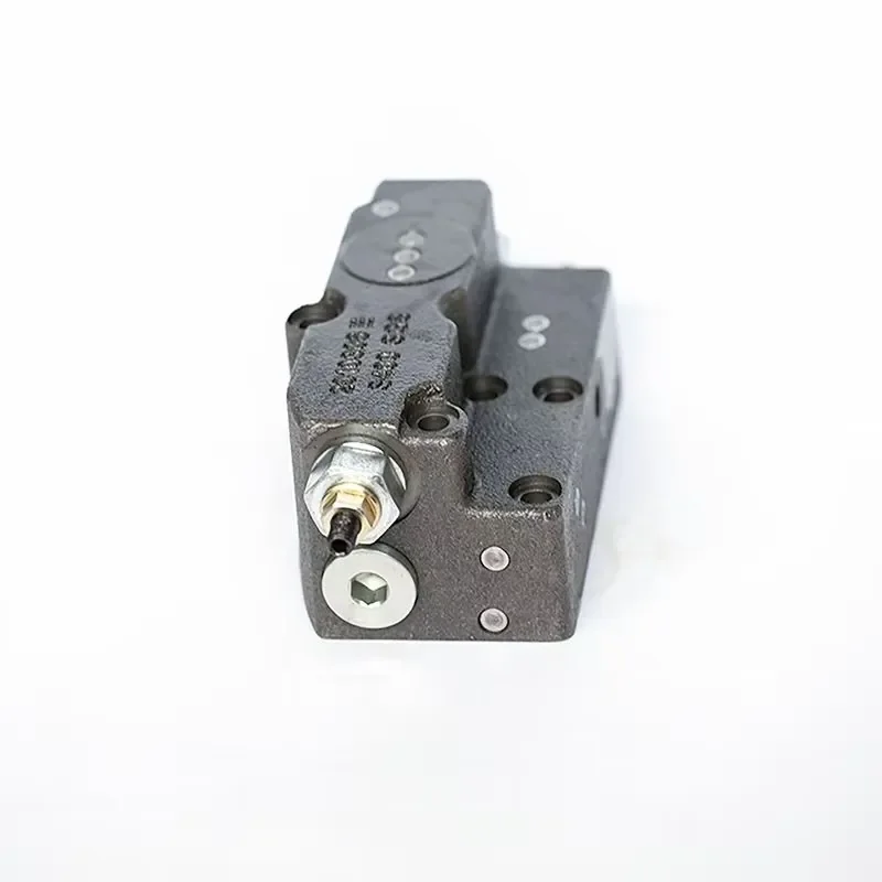 High Quality Odyssey QT-500 One-way Grey Hydraulic Control Valve Excavator Standby Spool Valve Sub Assembly 1/4 Port 1 Year
