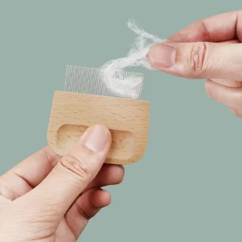 

Cat Comb Cat Hair Remover Wooden Dense Combs for Cats Black Chin Cleaning Mouth Hair Cats Brush Massage Kitten Comb Pet Products