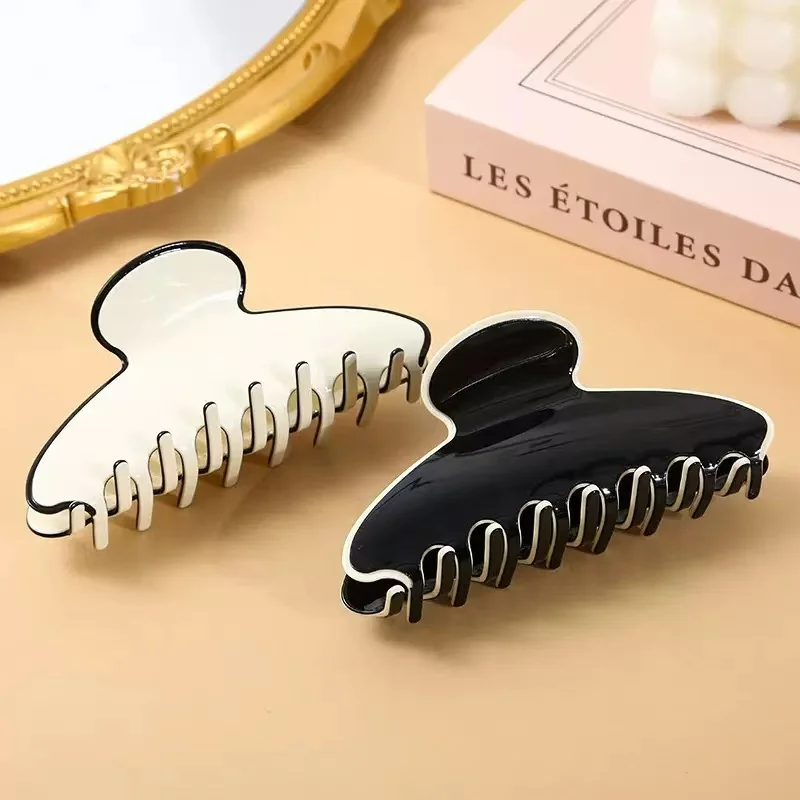 

2PCS Chic Elegant Black White Acetate Geometric Claw Female Acrylic Clip Korean Accessories