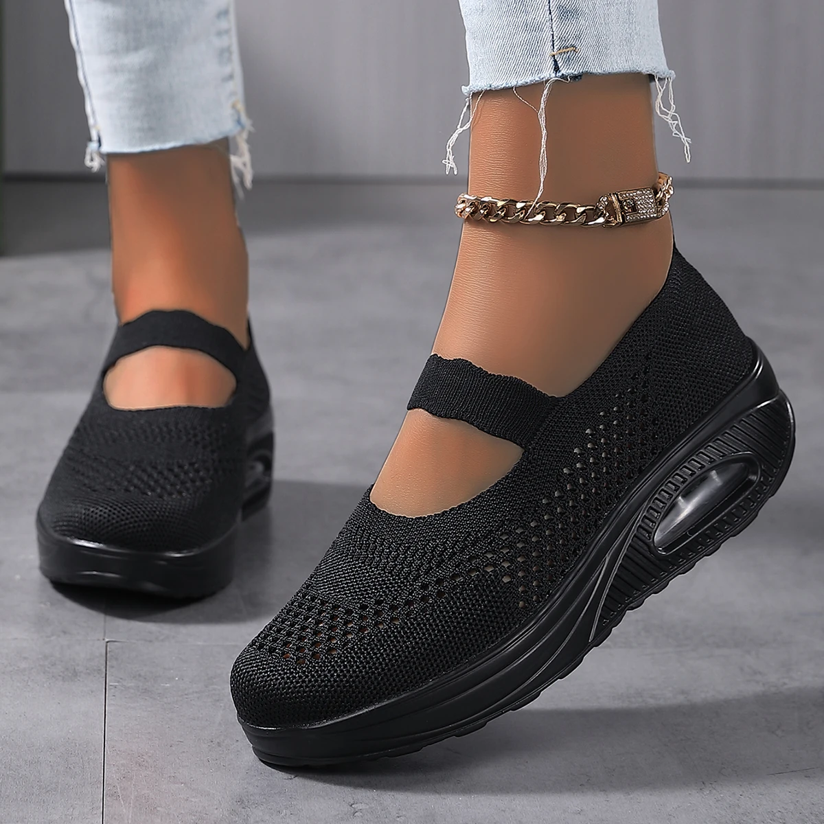 Zapatos de punto de punta redonda con suelas gruesas y altura elevada para mujer, zapatillas informales transpirables de verano, talla única 35-43