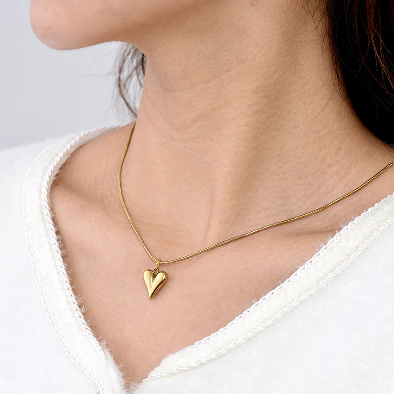 

Fashion Stainless Steel Heart Pendant Round Chain Choker Necklace For Women Girls Trendy Simple Cute Love Daily Jewelry Necklace