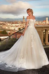 Fascinating A Line Women's Wedding Dresses Exquisite Appliques Lace Bride Gowns Gorgeous Off The Shoulder Vestidos Novias Boda