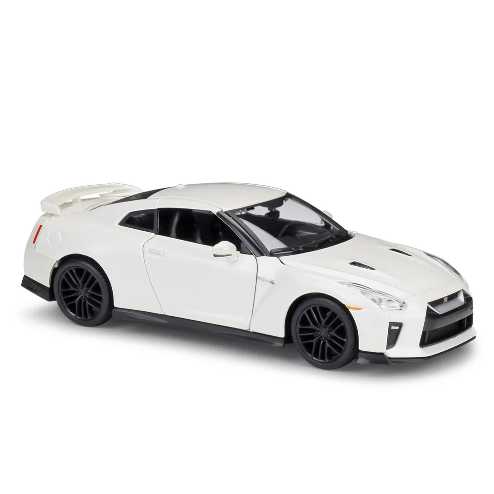 Bburago 1:24 2017 Nissan GT-R auto pressofusione modello di auto in lega modello di auto simulazione decorazione auto collezione regalo giocattolo