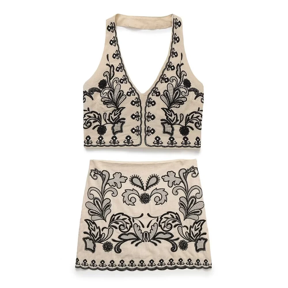 

2025 New Women's Casual Elegant Design with European and American Style Embroidered Collar Short Top&Skirt Set