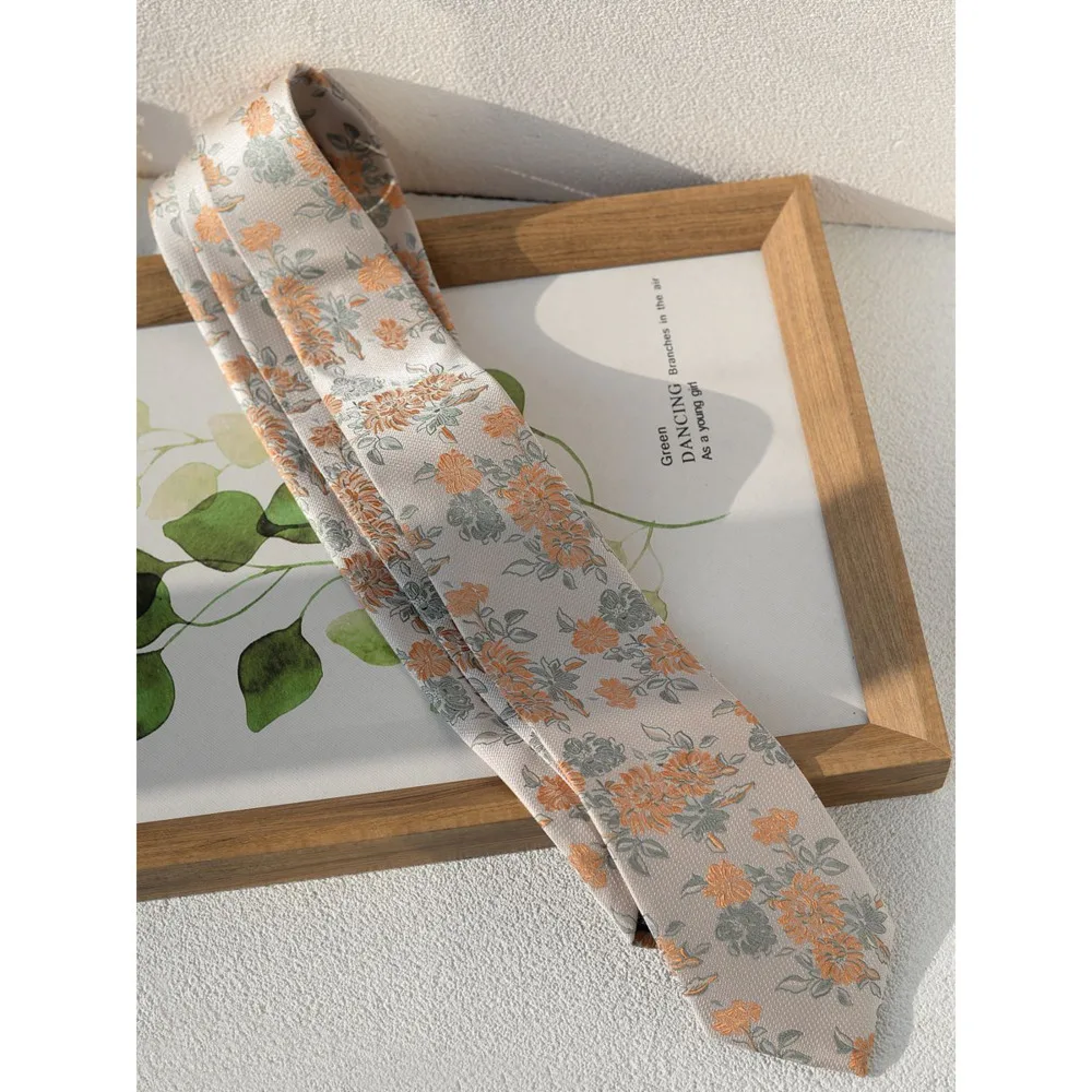 Cravate à motifs pour femmes, chemise décontractée haut de gamme, accessoires uniformes pour hommes, Style artistique britannique, mode jeune, tendance brodée