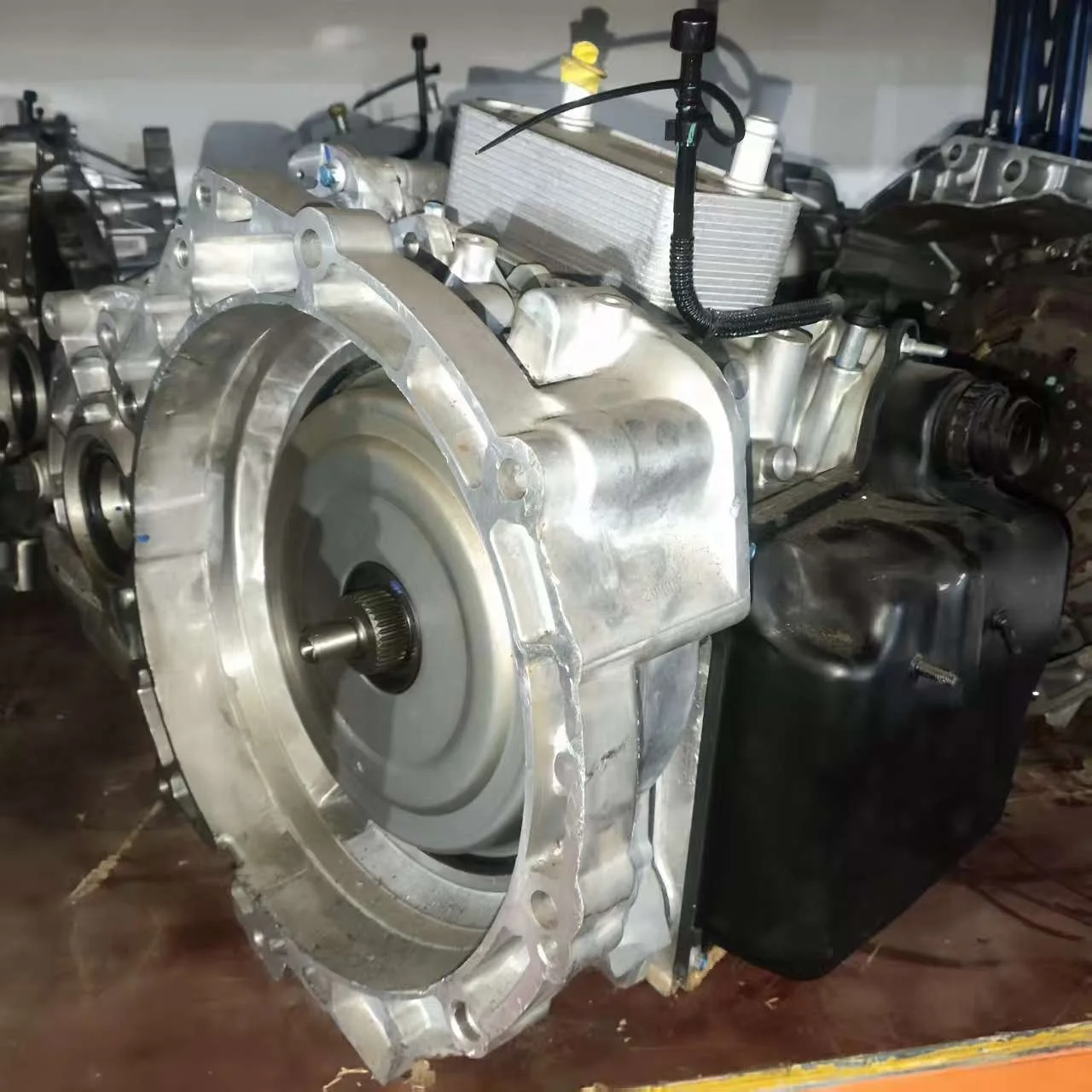 &* 1.5T 6DT35 6-speed Wet Dual-clutch Transmission OEM Replacement For BYD Q Wholesale Gearbox 2018