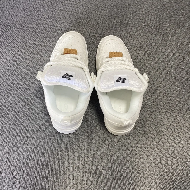 

Spring and Autumn White Sneakers, Thick-Soled White Loafers, Large Size Men's Shoes, Simple Casual Shoes, Breathable Men's Shoes, Versatile Casual Sneakers