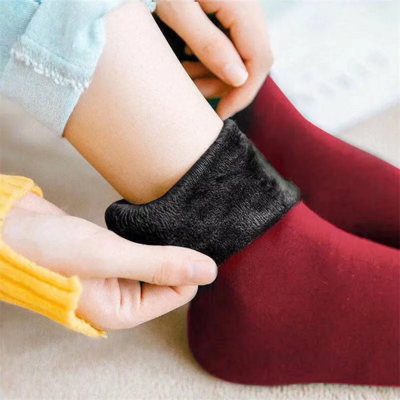 

5Pairs Winter Women's Plush Socks Fake Brand Socks Candy Color Velvet Comfortable Thermal Snow Socks Female Ladies Warm Socks