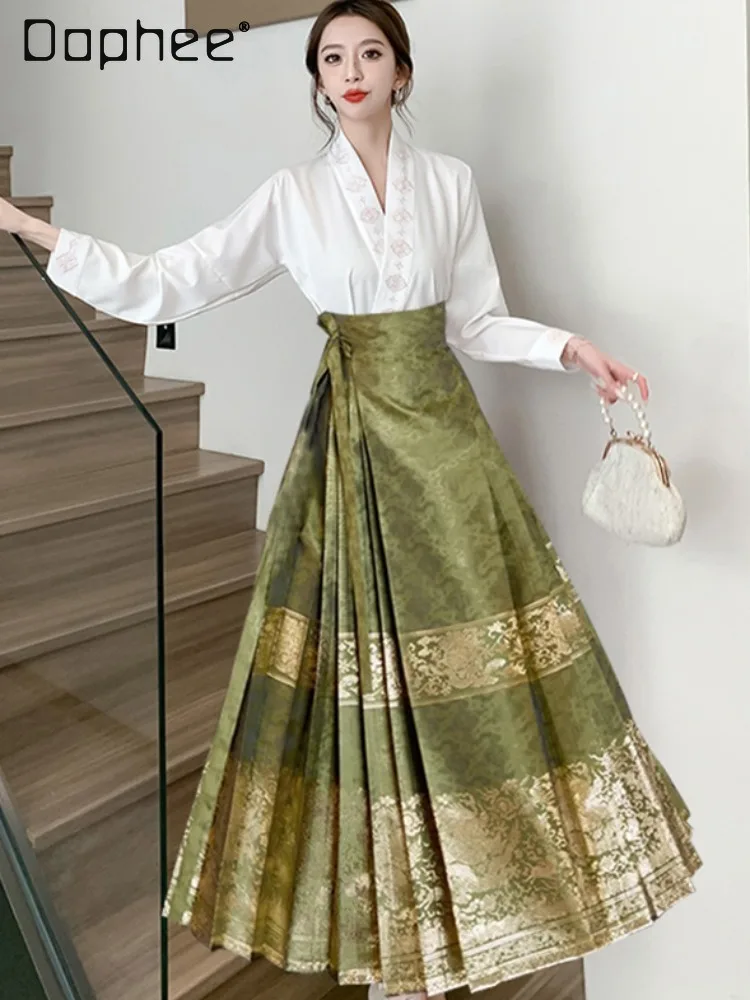 

Autunm Winter Elegent Lady Long Silk Fabric Printing Skirt Hanfu Horse-Face Skirt Women's Suit Solid Color New Chinese Coat