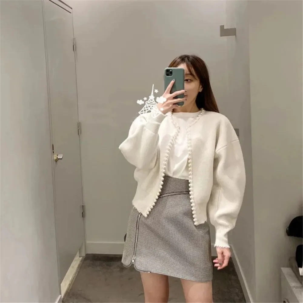 Pearls Batwing Sleeve Knit Vintage Cardigan Office Ladies Fashion Knitted Korean Jackets Women\'S Black High Quality Jacket Coat