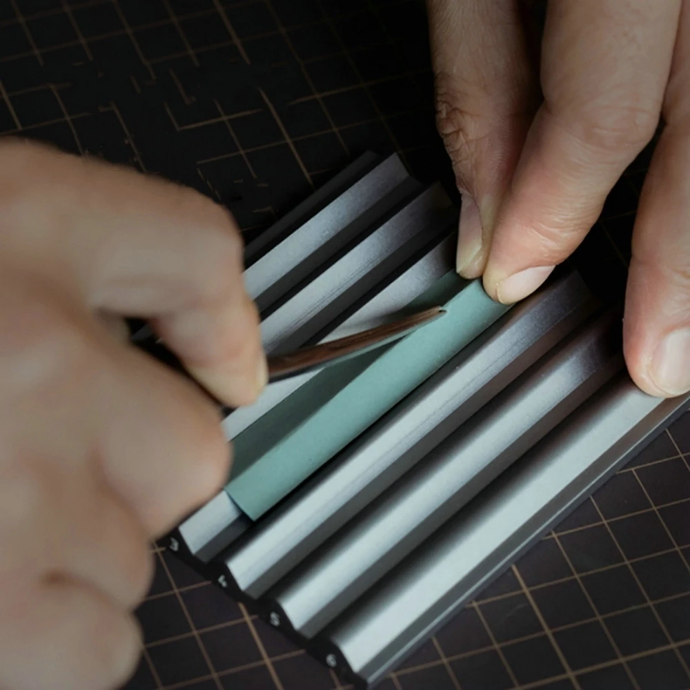 Aluminium Alloy Edge Beveler Repair Tool For Sharpening Leather Beveler Skiver Grooving Carving Trimming Tools DIY Leather Tool