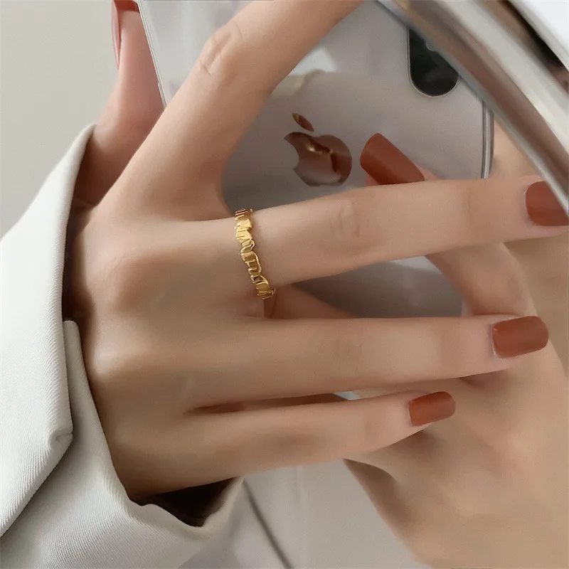 2022 Geometric Floral Pattern Design Ring Brazil Russia Retro Fashion Personality Titanium Steel Gold Plated Ring for Women