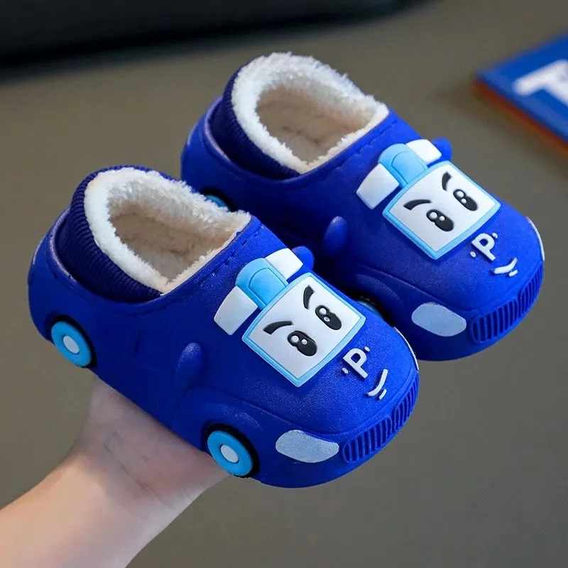 Chaussures d\'intérieur pour enfants, pantoufles de voiture, design de dessin animé, chaudes, hiver