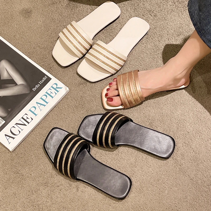 2023 Summer Flats Women White Black Fashion Silp-On Slippers Outdoor Hot Beach Flip Flops Sandals For Women Casual Shoes Ladies