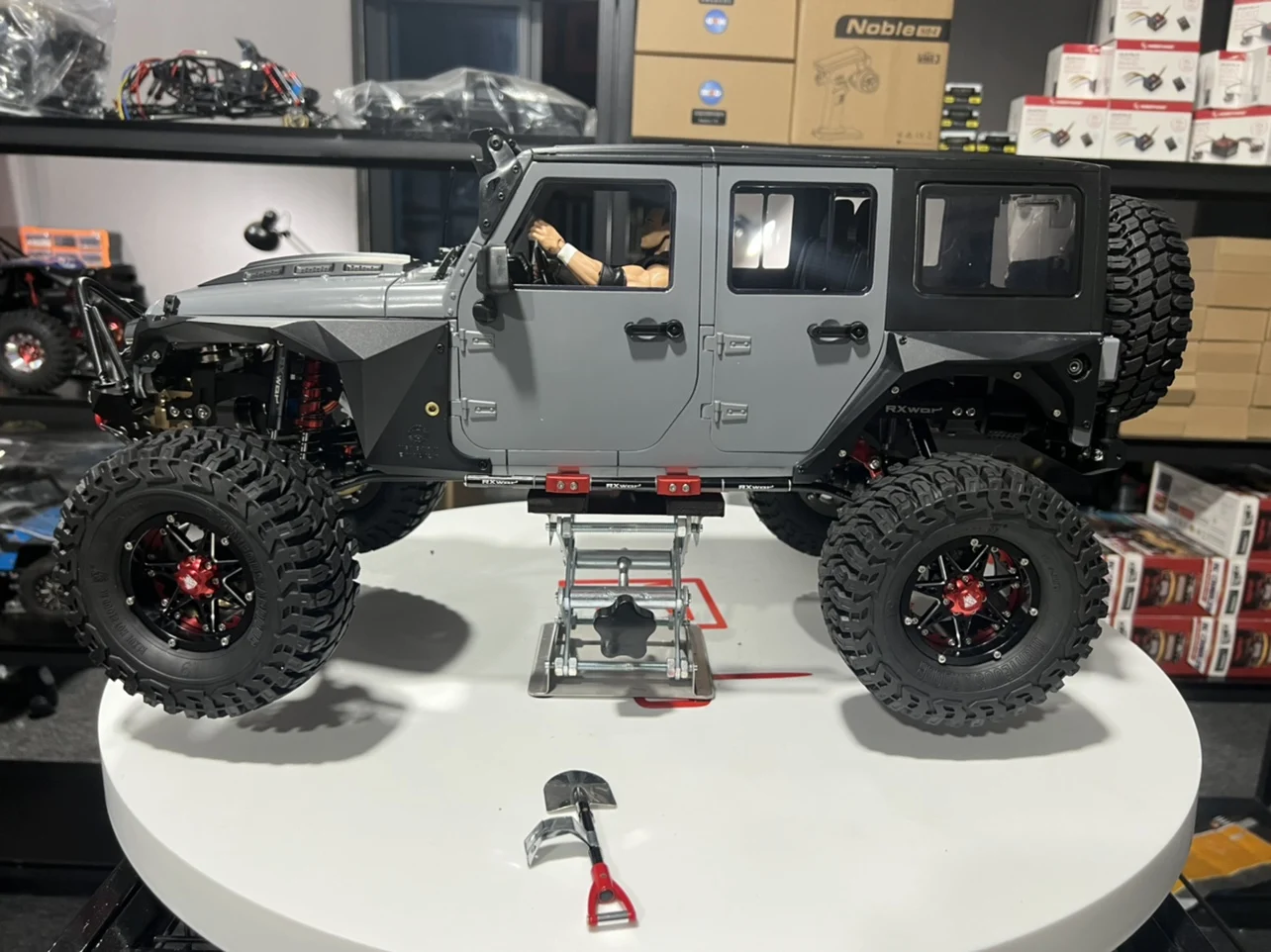 Rc-車のメンテナンスプラットフォーム,ブランティング,リフティング,モデル,ブラケット,クローラー,車,trx4,scx10,rc4wd,d90,タンク300, 1, 8