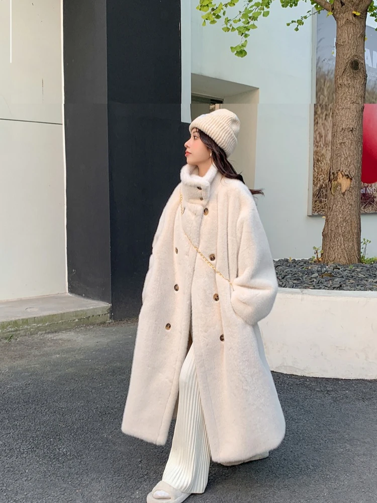 النساء فو الفراء معاطف طويلة جاكيتات الوقوف طوق معطف سميك دافئ Y2k الشارع الشهير سترة أنيقة العمل ملابس خارجية غير رسمية الخريف الشتاء