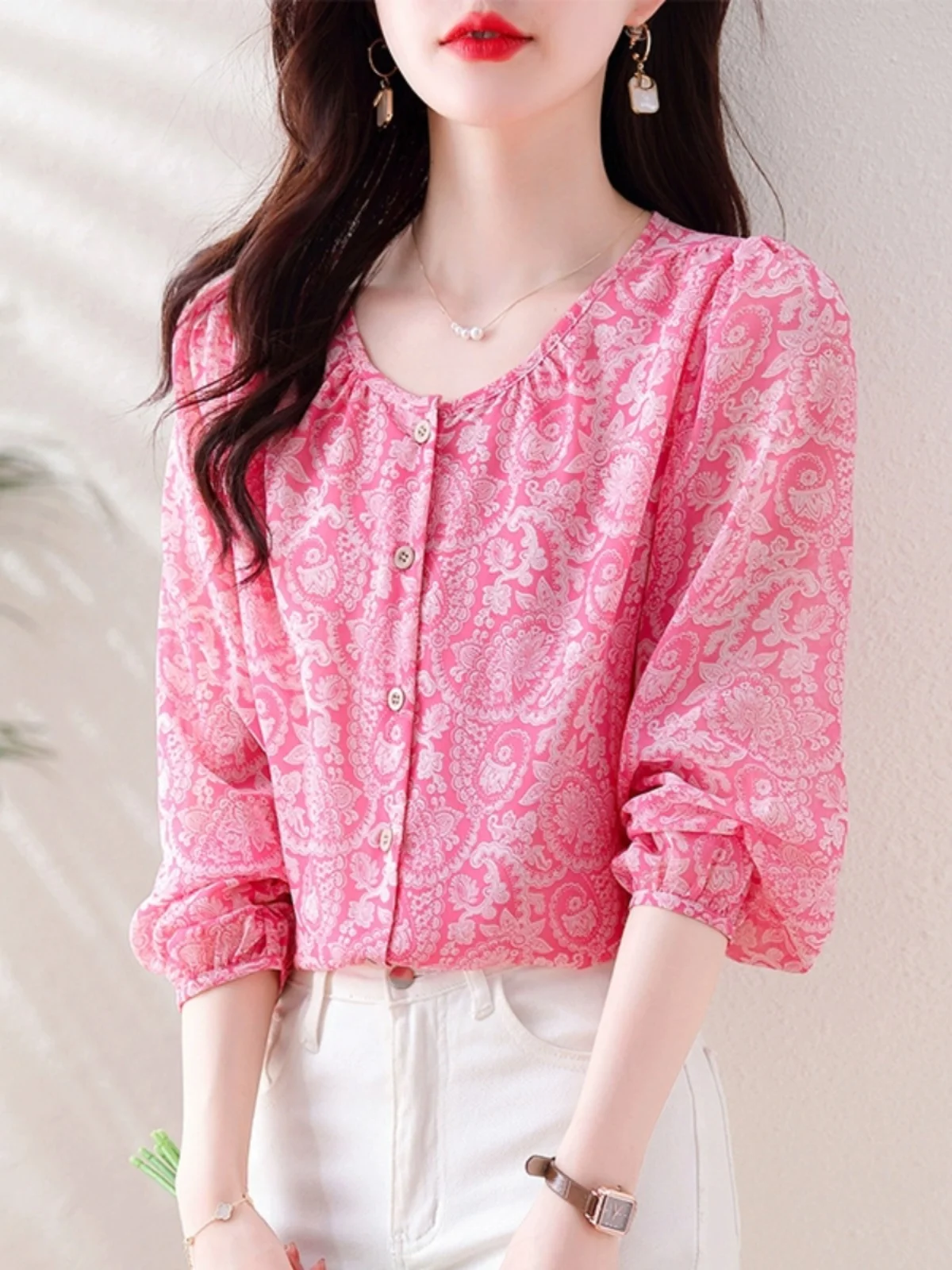 

Floral Print Lantern Sleeve Loose Fit round Neck Chiffon Shirt Women's Spring Autumn Fashionable Anti-Aging Top French Style