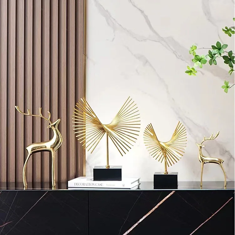 Light luxury creative ornament, high-end office desktop TV cabinet, entrance ornament, wine cabinet, home decoration