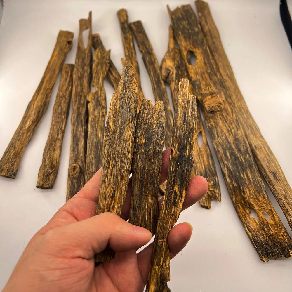

10g Oud Royal Resin Chunks Agarwood Incense Pure Aroma Charcoal Burning Cultivated