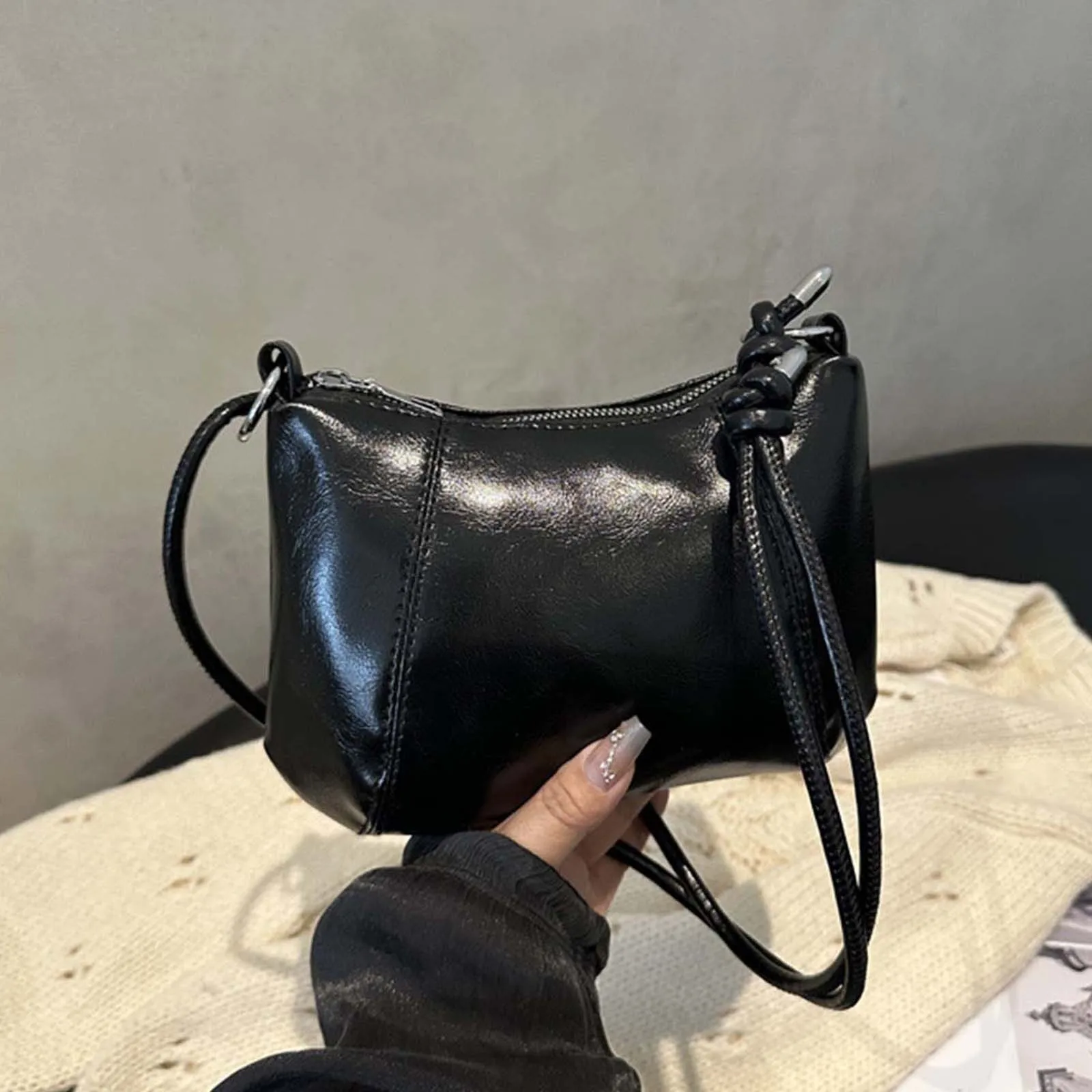 

Женская сумка через плечо из искусственной кожи, легкая, прочная, стильная, для повседневного использования, работы, шопинга и путешествий