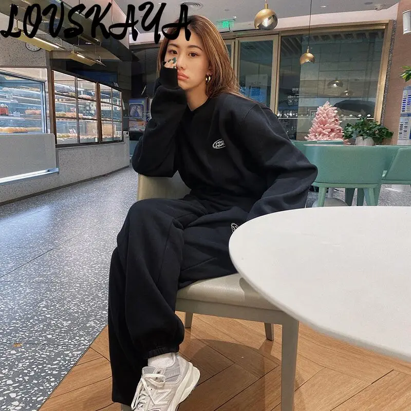 New Fashionable and Fashionable Street Blast High Grade Round Neck Sweater Two Piece Casual Sports Suit Set for Women