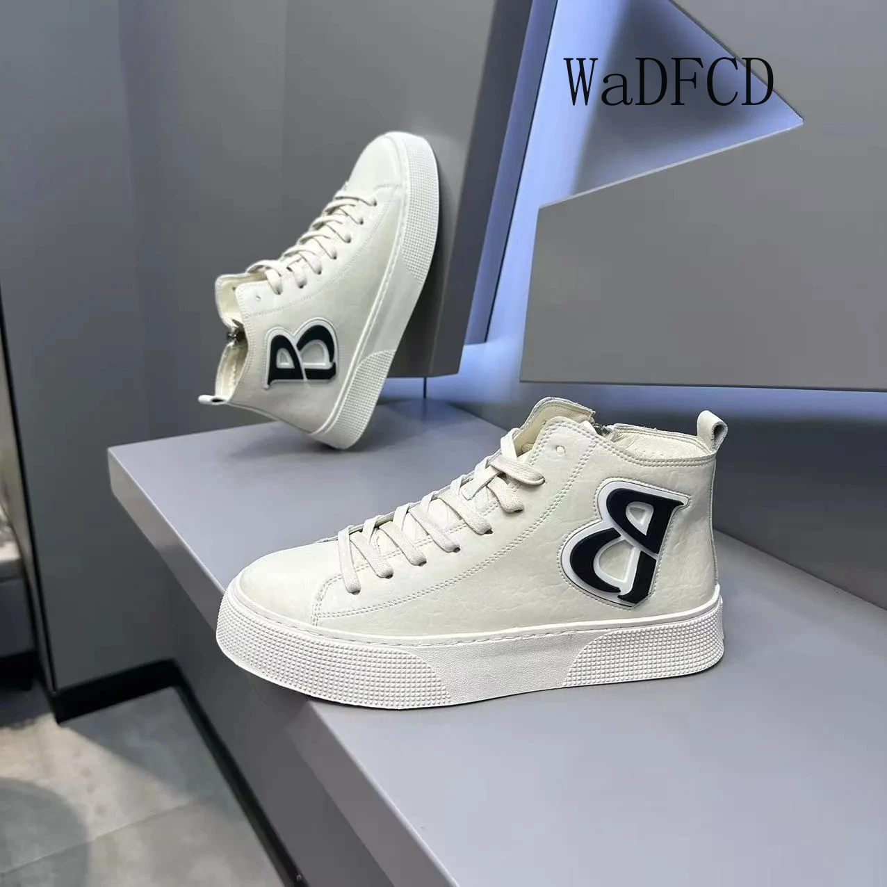 

High Top Sneakers Men Original Designer Board Shoes Fashion Casual Leather Fabric Breathable Height Increased Platform Gym Shoes