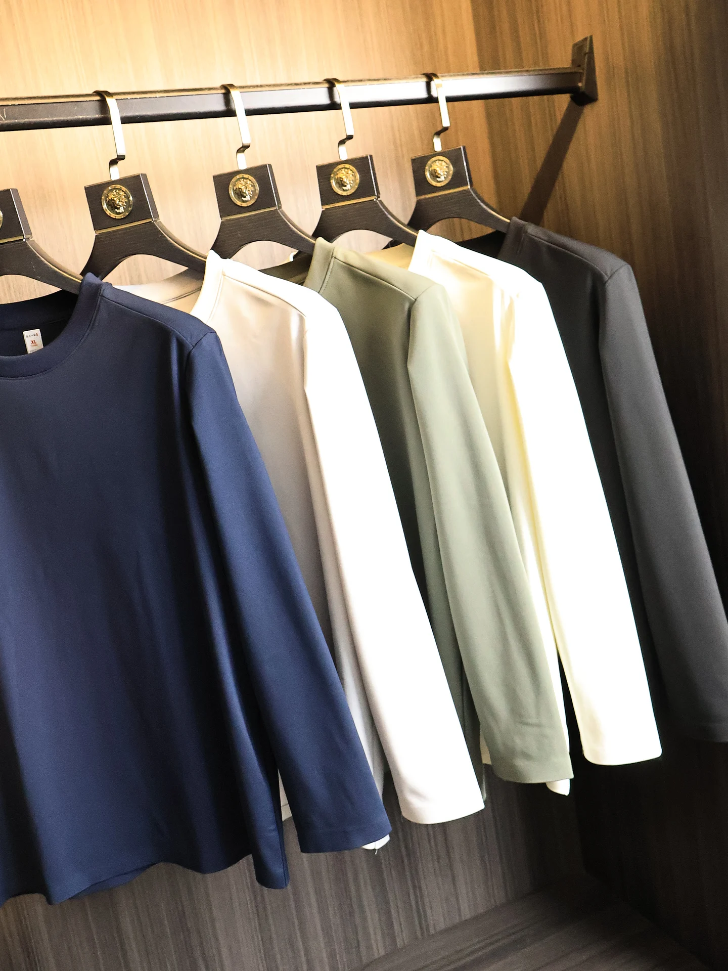 Comfortable Soft One-Piece Fleece round Neck Base Shirt T-Shirt for Men Fashionable Versatile Autumn Winter Seamless Tech Tee