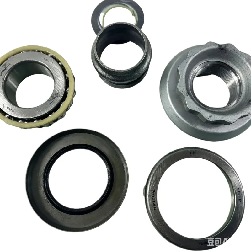 LR068951 LR158115 C2C42116 Rear Differential Repair Kit Fit For Land Rover Jaguar  L462 L560 F-PACE  Replacement Parts