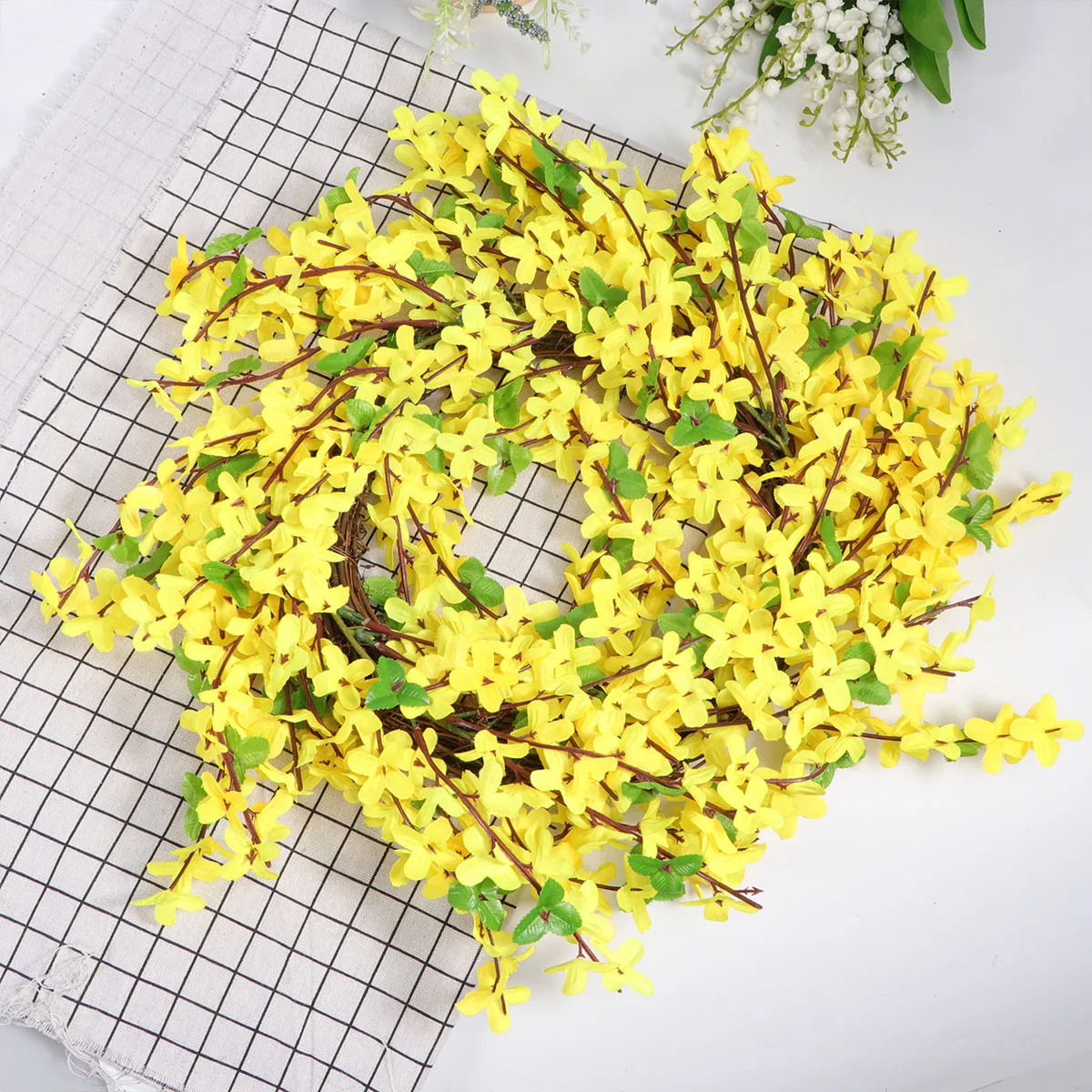 

1pc Winter Jasmine Bird Nest Garland Plastic Flower Decor For Wedding -Friendly Golden Yellow Wall Hanging Easy Clean