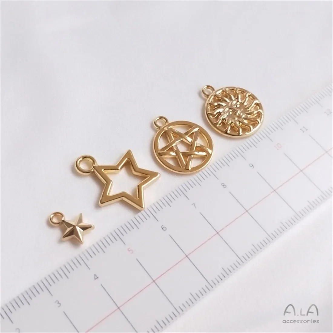 

14K Gold Wrapped Five Pointed Star Six Pointed Star Pendant DIY Bracelet Necklace Headpiece Pendant Accessories C365