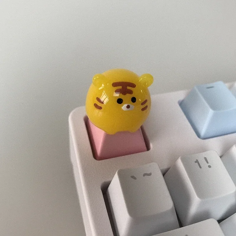 Cartoon Cute Keycap Personality Creative Point Keycaps Custom Animals 3D Translucent Cross Axis Mechanical Keyboard Decoration