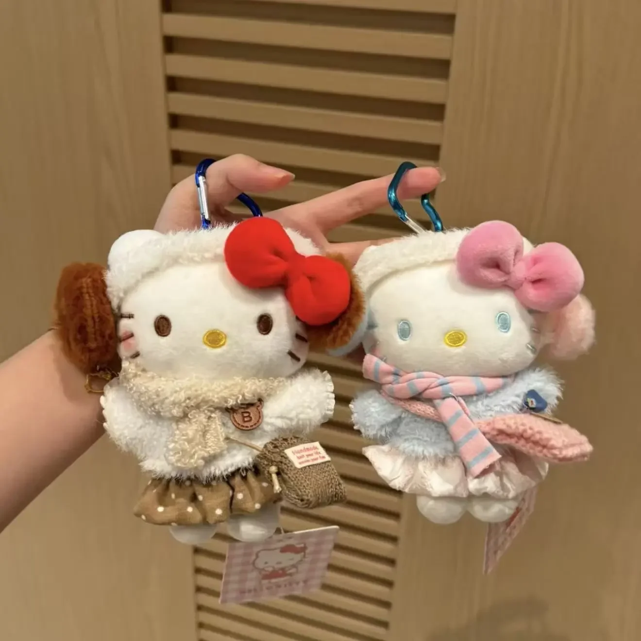 

Sanrio winter series backpack accessories bag pendant cartoon cute hellokitty key chain plush doll Hanging ornaments