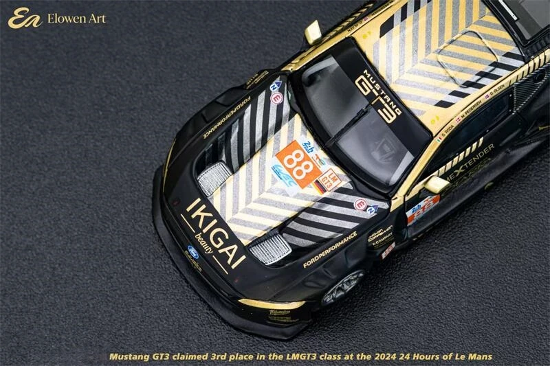 

1:64 Mustang GT3 LeMans 24h No.88 3rd BlackGold Diecast Collector's Vehicle Model Car