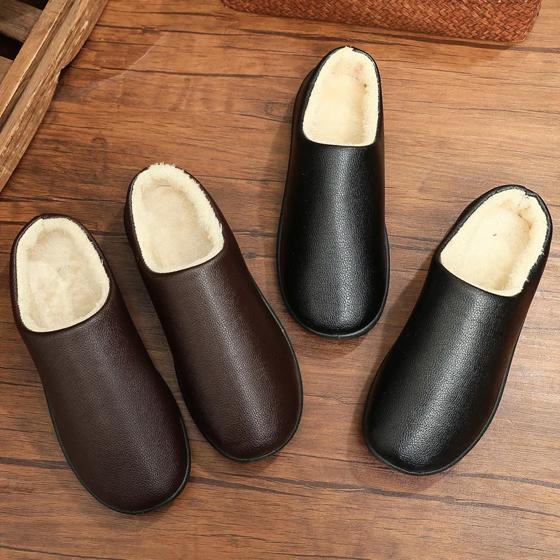 

Winter Plush Home Men's Cotton Mop Non Slip Soft Soled Leather Slippers Velvet Warm Shallow Casual Shoes Black Slippers