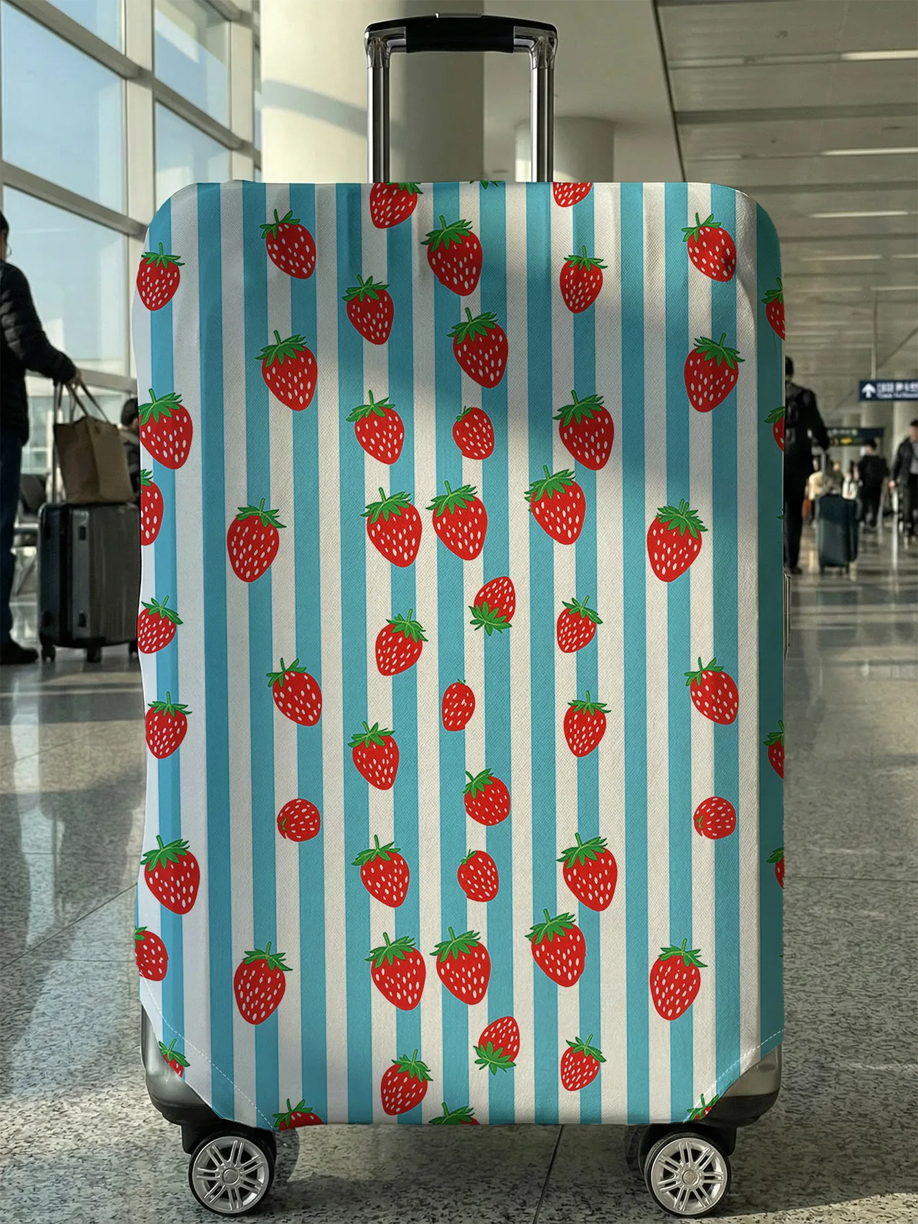

Strawberry full printed luggage protection cover, suitable for 18-32 inch luggage covers, luggage handle gloves, travel accessor