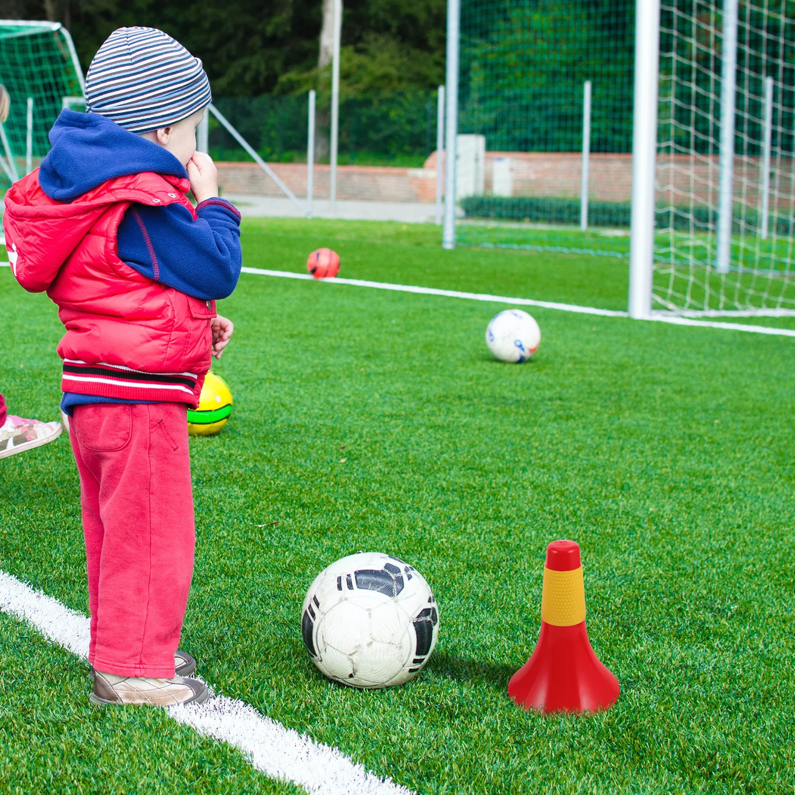 

2pcs Soccer Training Plastic Football Agility Small Bright For Drills Basketball Outdoor Practice Lightweight