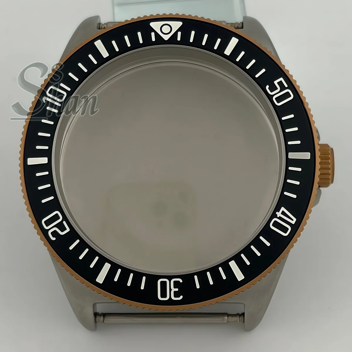 

40mm tactical frog diving watch case dome sapphire glass brushed case is suitable for NH35 NH36 ETA2824 PT5000 automatic movemen