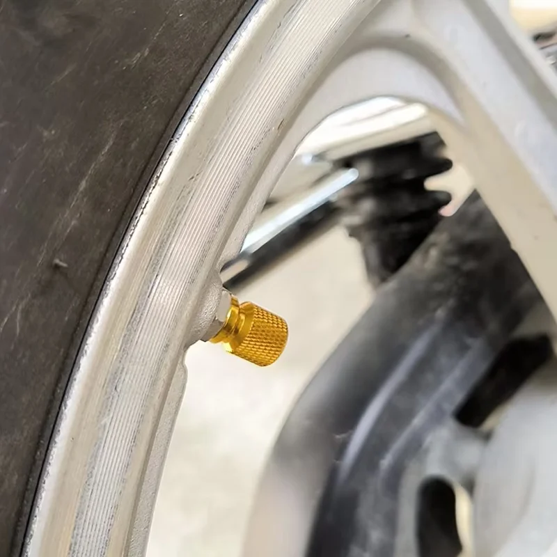 

For Suzuki GSXR 600 750 1000 GSX-R 600 750 1000 125 150 1998-2025 2024 2023 Motorcycle CNC Wheel Tire Valve caps Airtight Cover