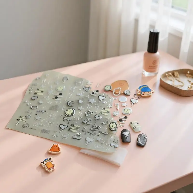 الفضة الحمم البركانية الدائري الكرز ساعة ساعة النجمي الحب معدل ضربات القلب الرسم البياني القمر ستار خط Bowknot خط مسمار الفن ملصقات الشارات