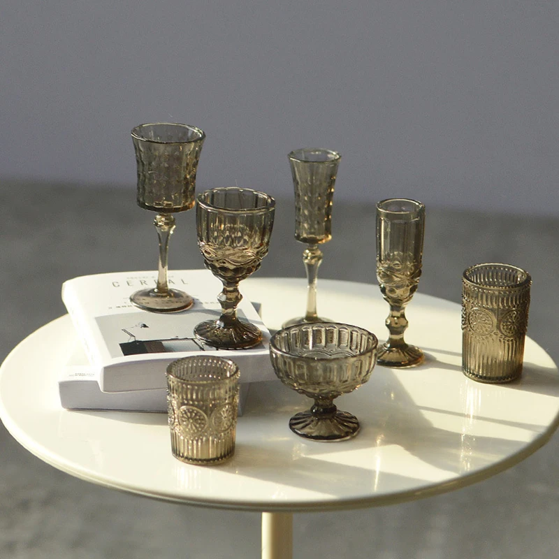 7Pcs 1:6 Dollhouse bicchiere da vino in miniatura bicchiere da Champagne modello di tazza d'acqua accessori per mobili da cucina per giocattoli per la decorazione della casa delle bambole