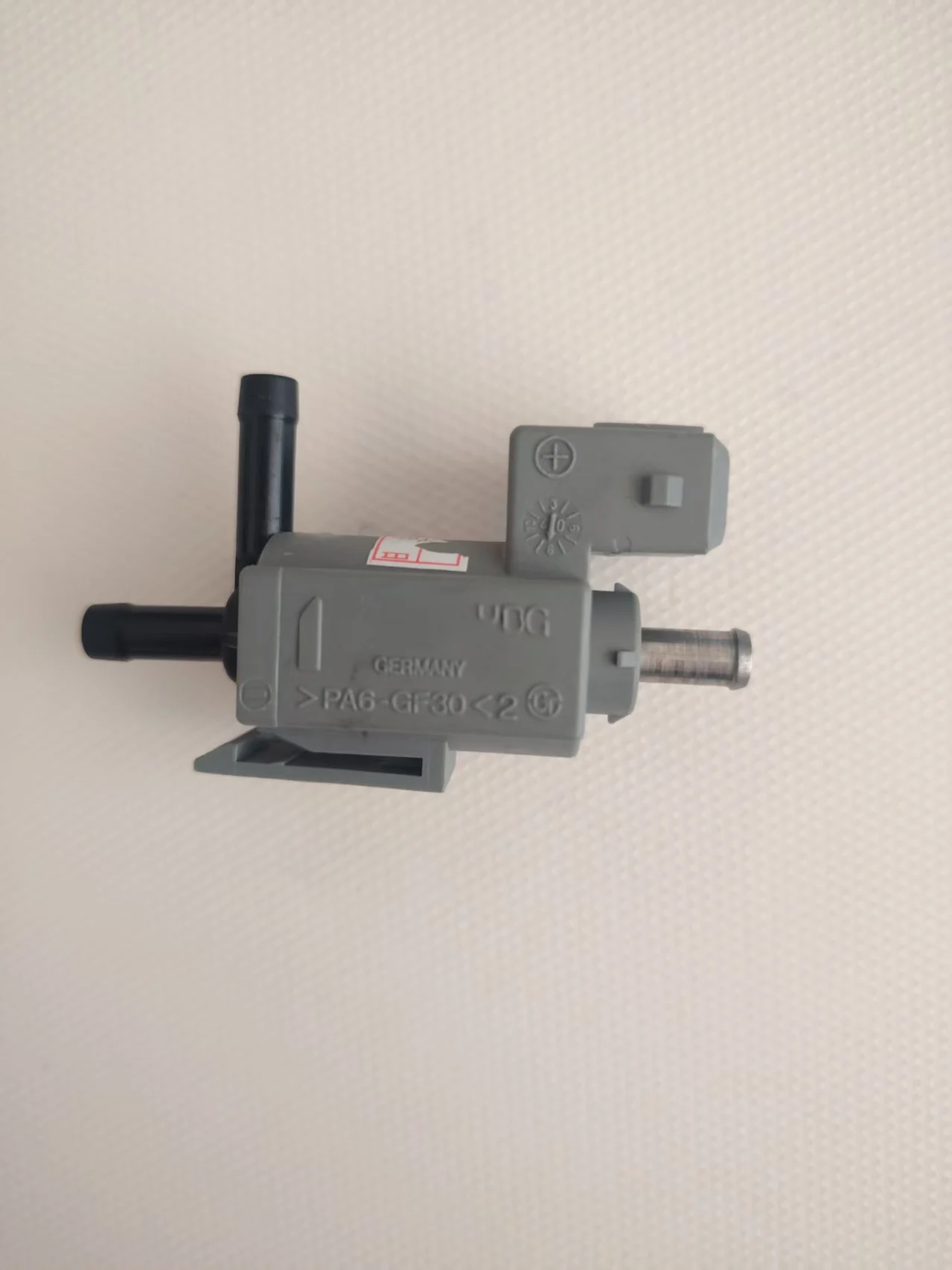 

12657023 19168559 Turbocharger Solenoid Valve Suitable for Chevrolet, Buick, Cadillac Models. Turbocharger Boost Pressure Solenoid Valve. Turbo Exhaust Pressure Relief Valve